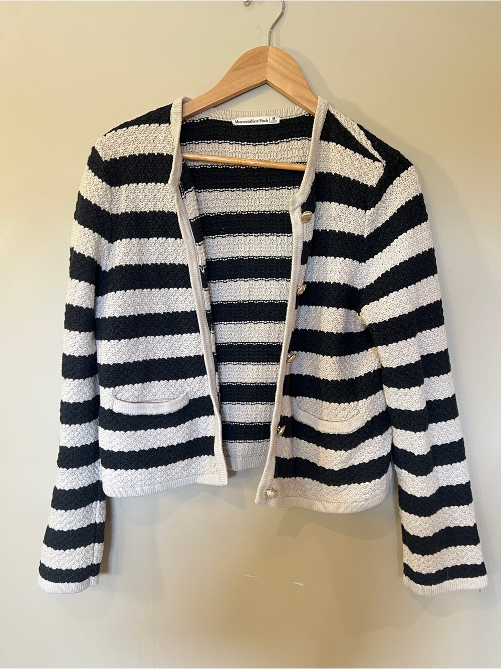 Abercrombie & Fitch Black White Striped Knit Cardigan Women’s Medium Gold Button - Picture 3 of 6